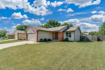 512 W Wayne, Wichita, KS 67217
