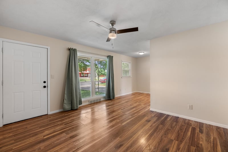 3236 Bonn Ave, Wichita, KS 67217