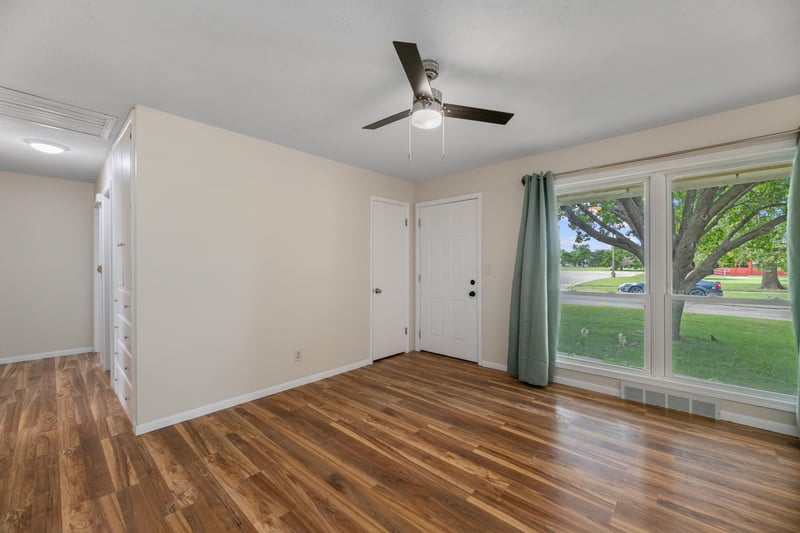 3236 Bonn Ave, Wichita, KS 67217