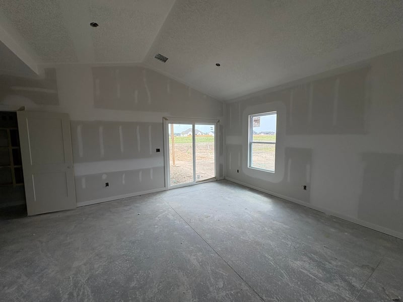 9233 Melissa Ave, Bel Aire, KS 67226