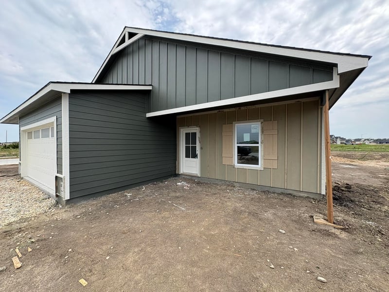 9233 Melissa Ave, Bel Aire, KS 67226
