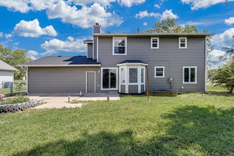 416 School St, Rose Hill, KS 67133