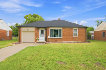 520 W Blake St, Wichita, KS 67213