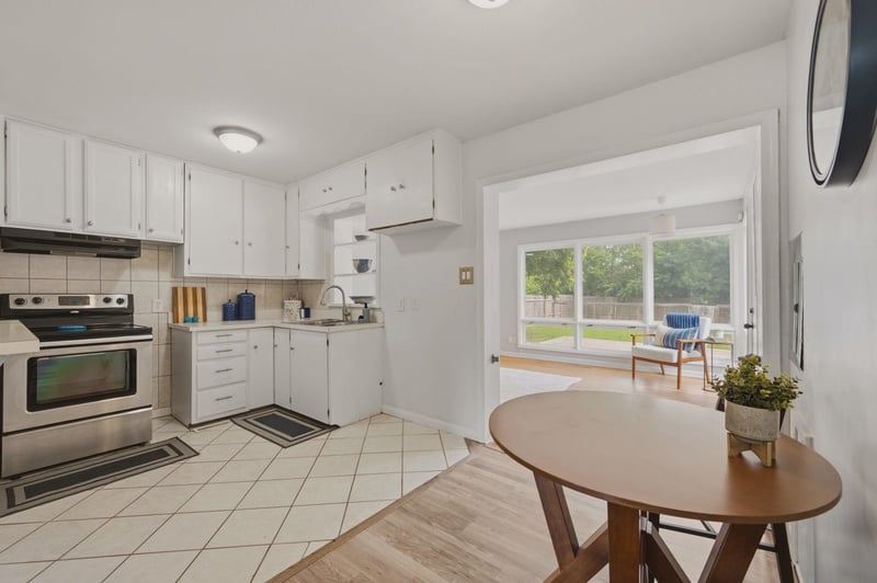 520 Blake St, Wichita, KS 67213