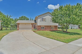 12114 E Laguna, Wichita, KS 67207