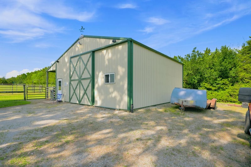 9565 Mcadoo Rd, Augusta, KS 67010