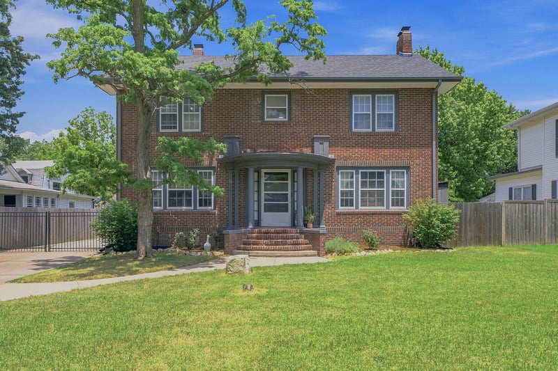 314 2nd St, Newton, KS 67114