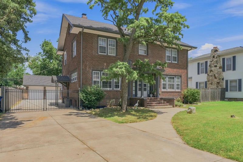 314 2nd St, Newton, KS 67114