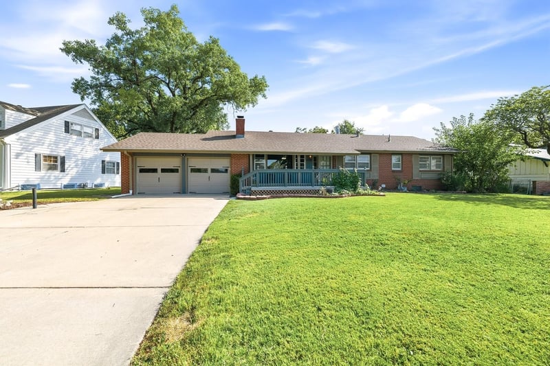 5700 Perryton , Bel Aire, KS 67220