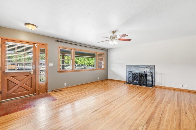 5700 Perryton , Bel Aire, KS 67220