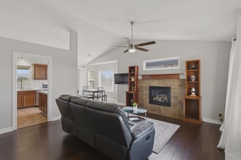 10614 E Zimmerly St, Wichita, KS 67207