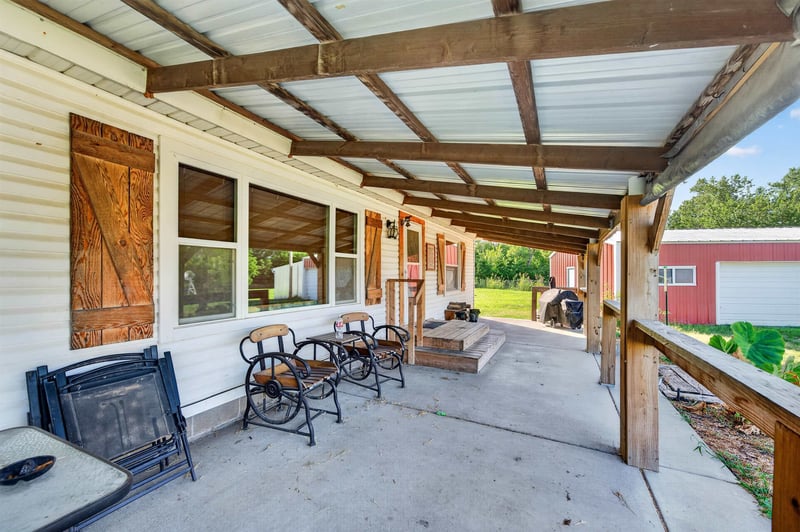 10150 Turkey Creek Rd, Leon, KS 67074