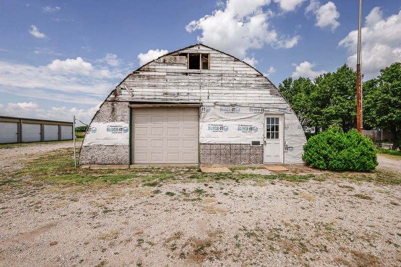201 Silknitter , Rose Hill, KS 67133