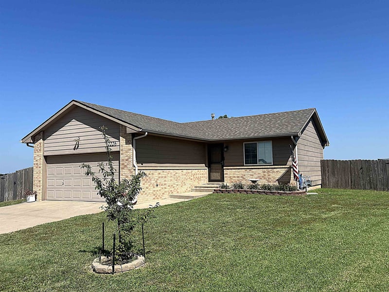 2226 Schoolhouse , Haysville, KS 67060
