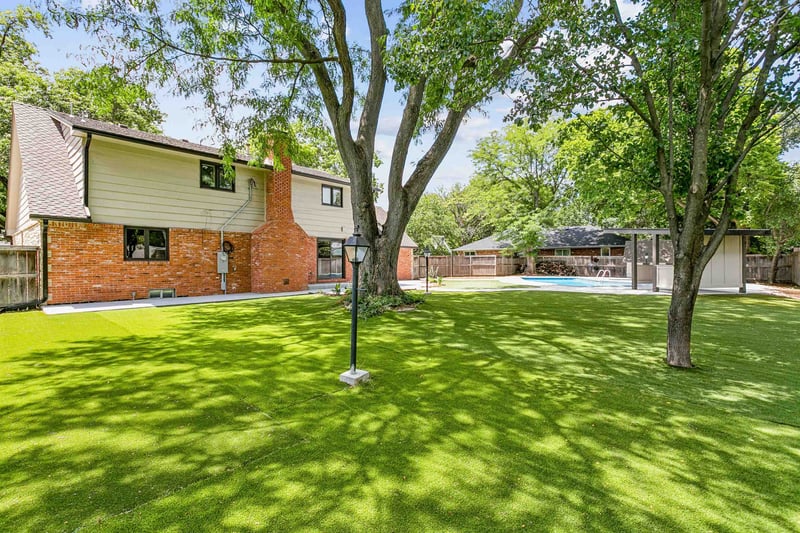 328 Hampton , Wichita, KS 67206