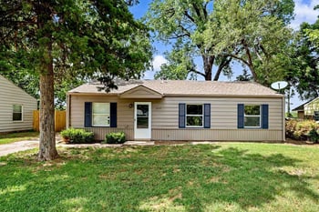 6515 West Park View St, Park City, KS 67219-1354