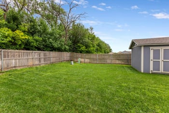 2102 S Cranbrook St, Wichita, KS 67207