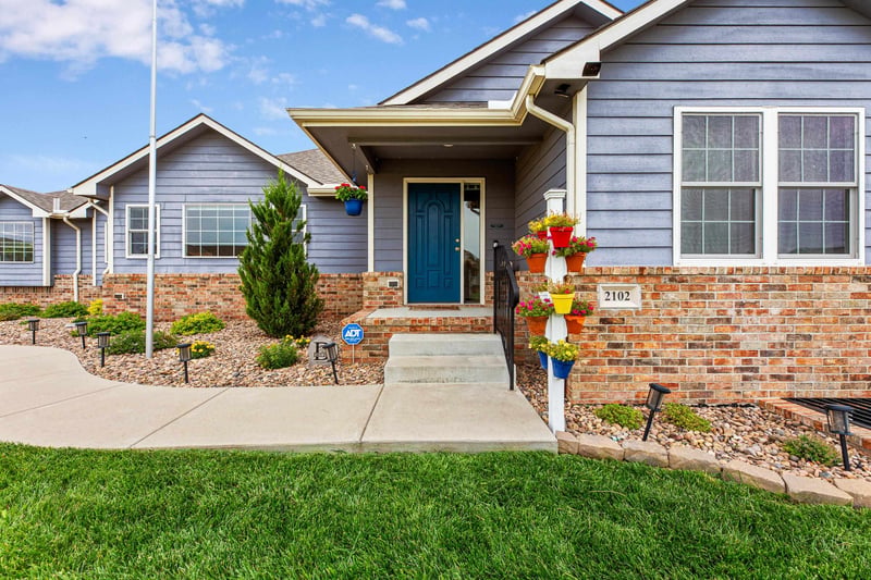 2102 Cranbrook St, Wichita, KS 67207