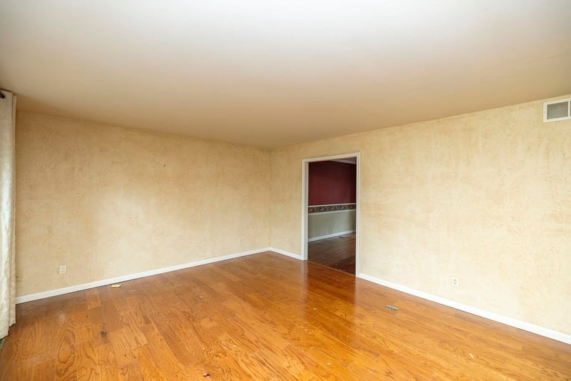 301 S Cardington, Wichita, KS 67209