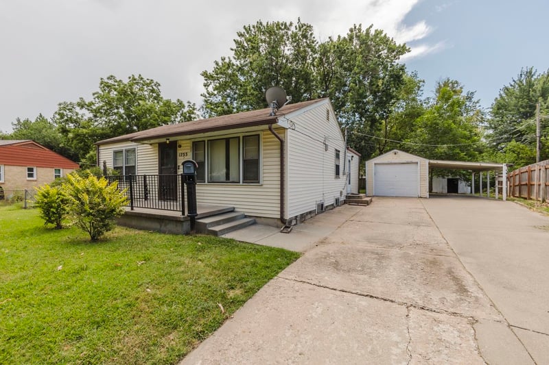 1753 Marion , Wichita, KS 67216