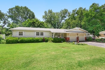 9107 W Belview, Wichita, KS 67209-1807