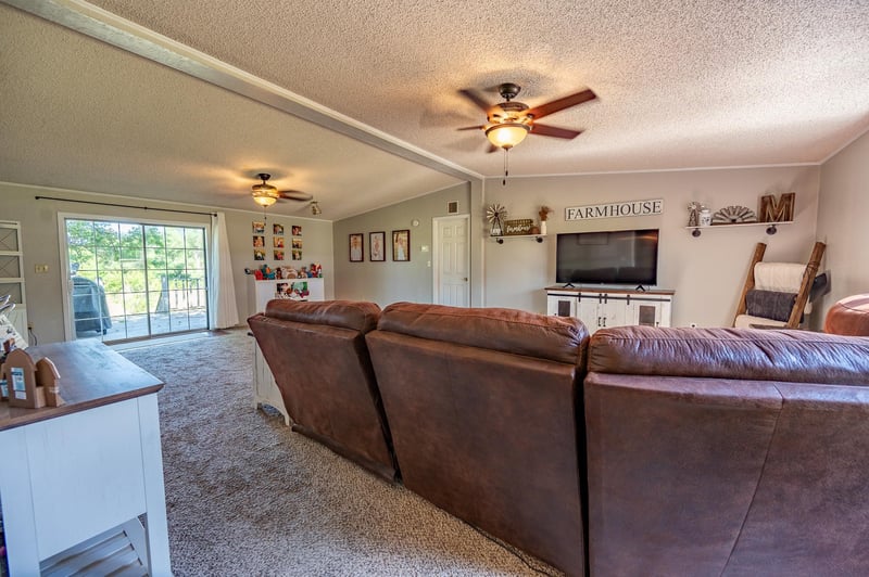 1905 Sunny Hills, El Dorado, KS 67042