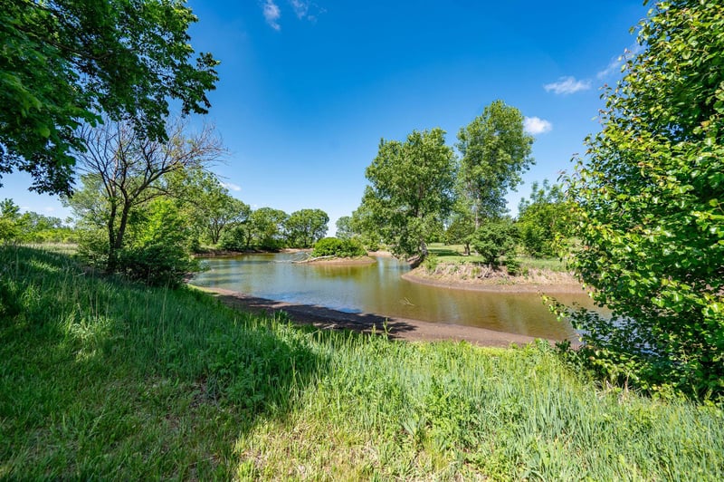 1905 Sunny Hills, El Dorado, KS 67042