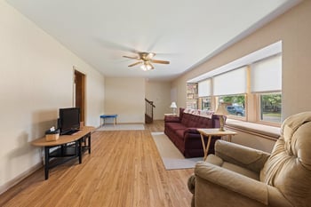 6321 N Ulysses St, Wichita, KS 67219-1721