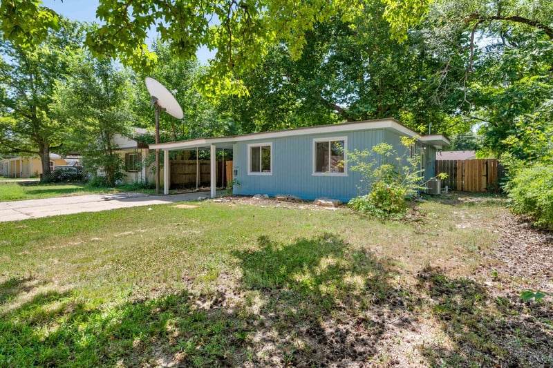 3109 Alpine Ave, Wichita, KS 67216