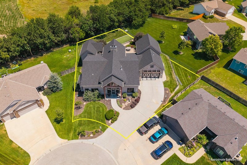 11026 W Hollywood, Wichita, KS 67215
