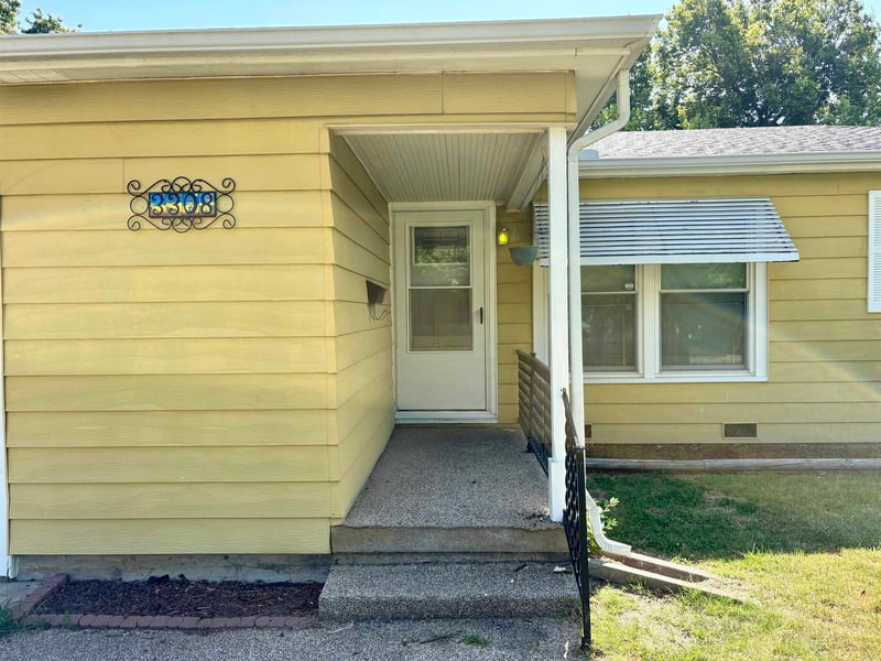 3308 Custer , Wichita, KS 67217