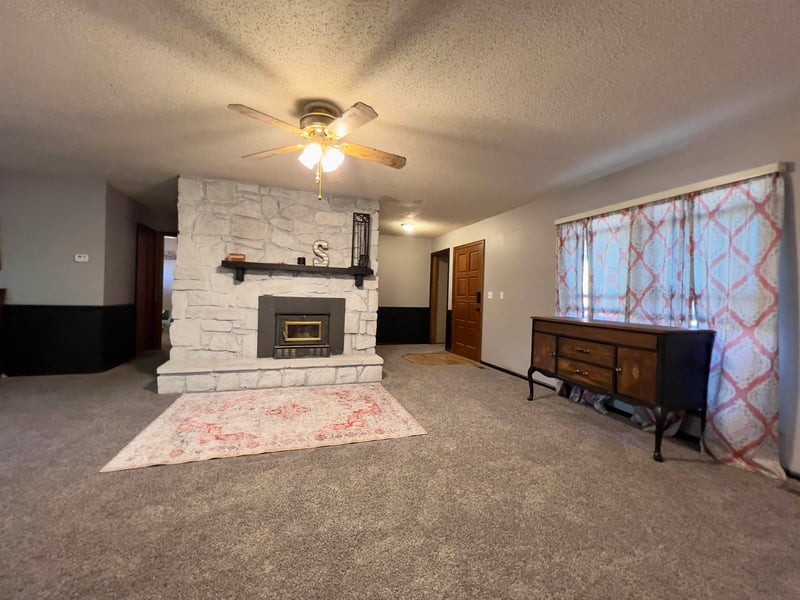 6227 304th Rd, Arkansas City, KS 67005