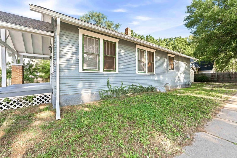 2626 13th St N, Wichita, KS 67214