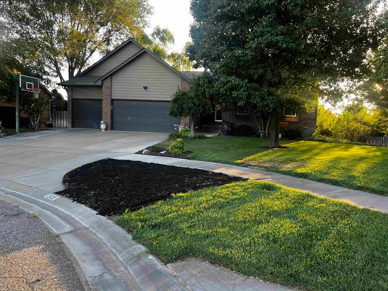 1309 Summit Cir, Derby, KS 67037