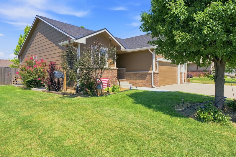 2919 Emerson St, Derby, KS 67037