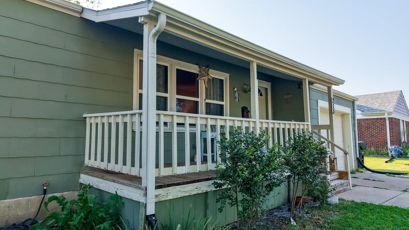 215 Spruce , Halstead, KS 67056