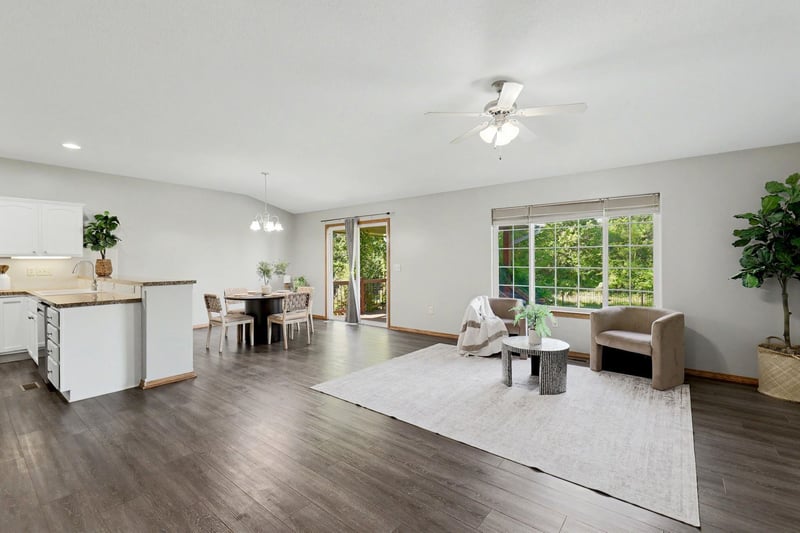 8025 W Suncrest, Wichita, KS 67212
