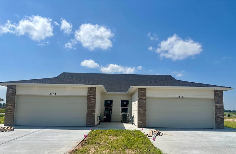 2109 Melody Ln, Goddard, KS 67052