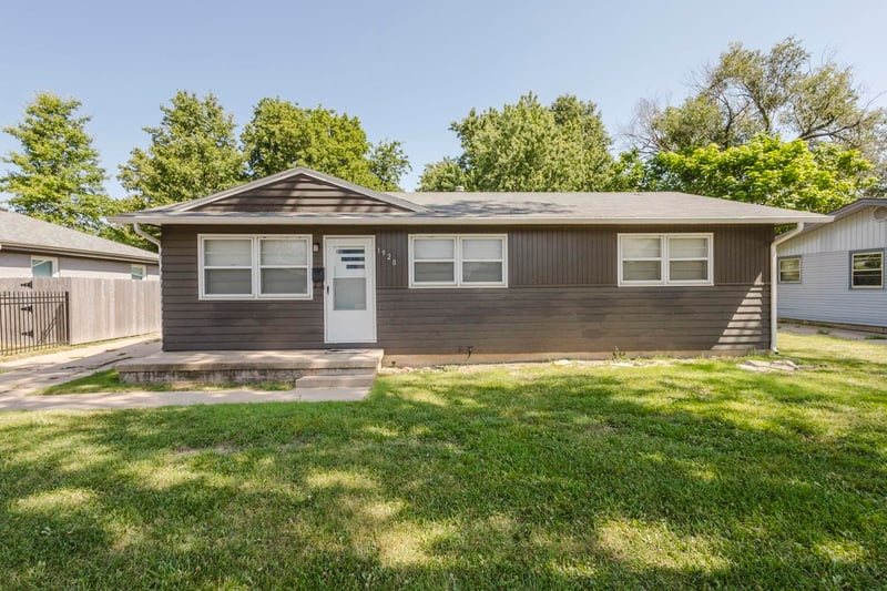 1920 Idlewild , Wichita, KS 67216