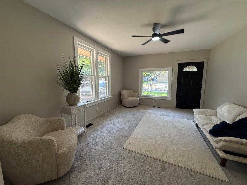 731 Belmont St, Wichita, KS 67218