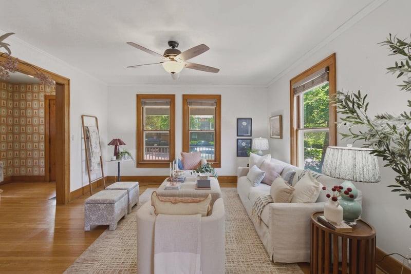 3416 Oakland , Wichita, KS 67218