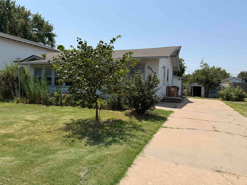 6649 Randall , Wichita, KS 67219