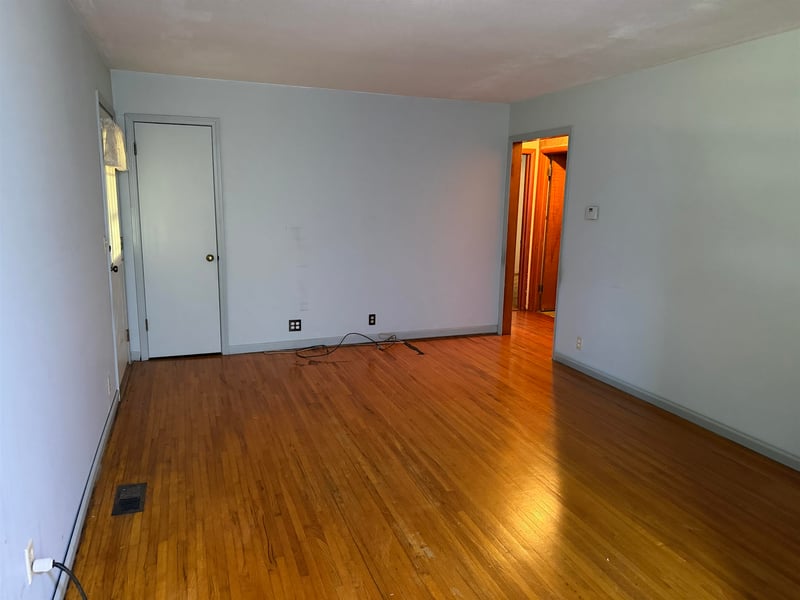 6649 Randall , Wichita, KS 67219