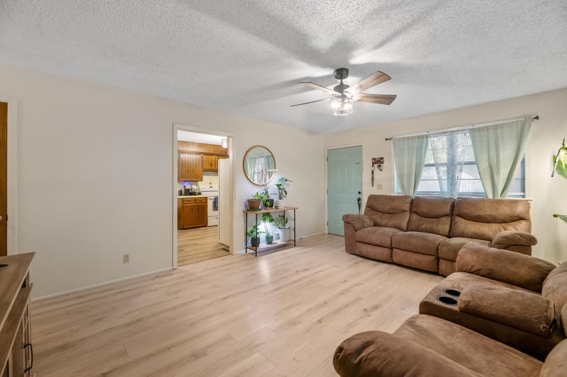763 Mount Carmel Ave, Wichita, KS 67203