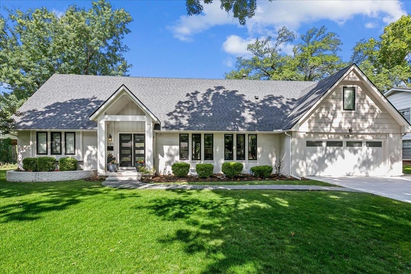 125 Post Oak, Wichita, KS 67206