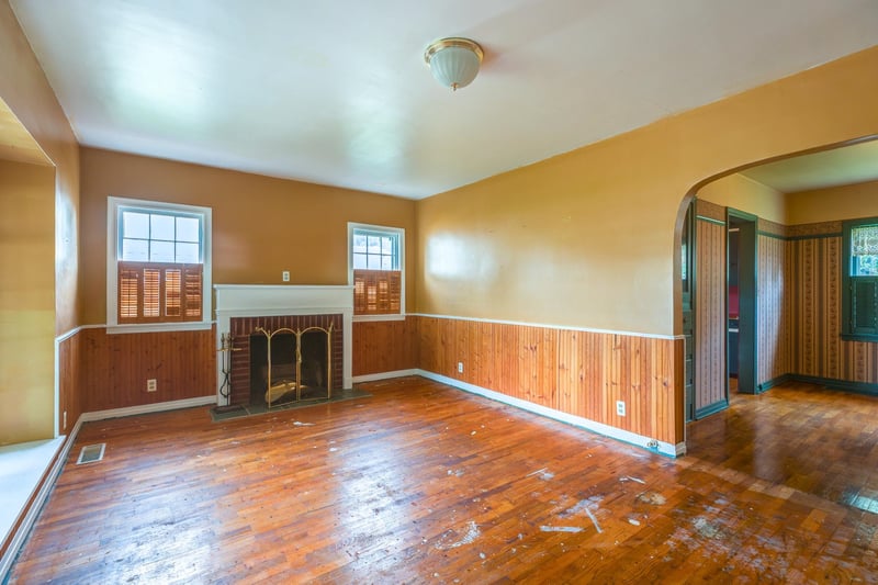 524 Brown St, Salina, KS 67401