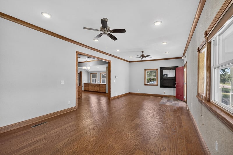 1624 N West St, Wichita, KS 67203