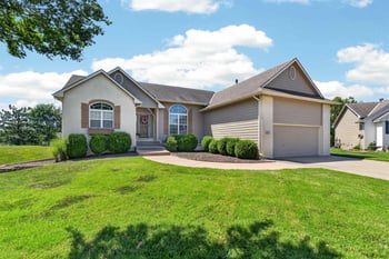 13219 E Glen Creek Ct, Wichita, KS 67230