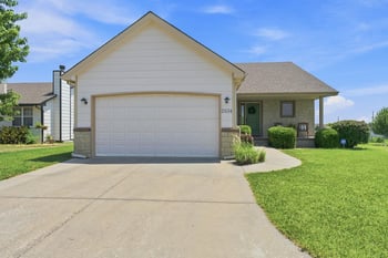2534 N Davin Cir, Wichita, KS 67226