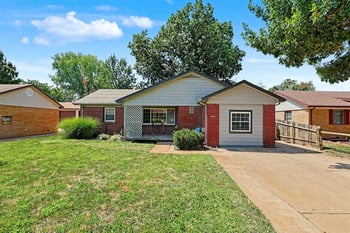 215 Alexander , Haysville, KS 67060